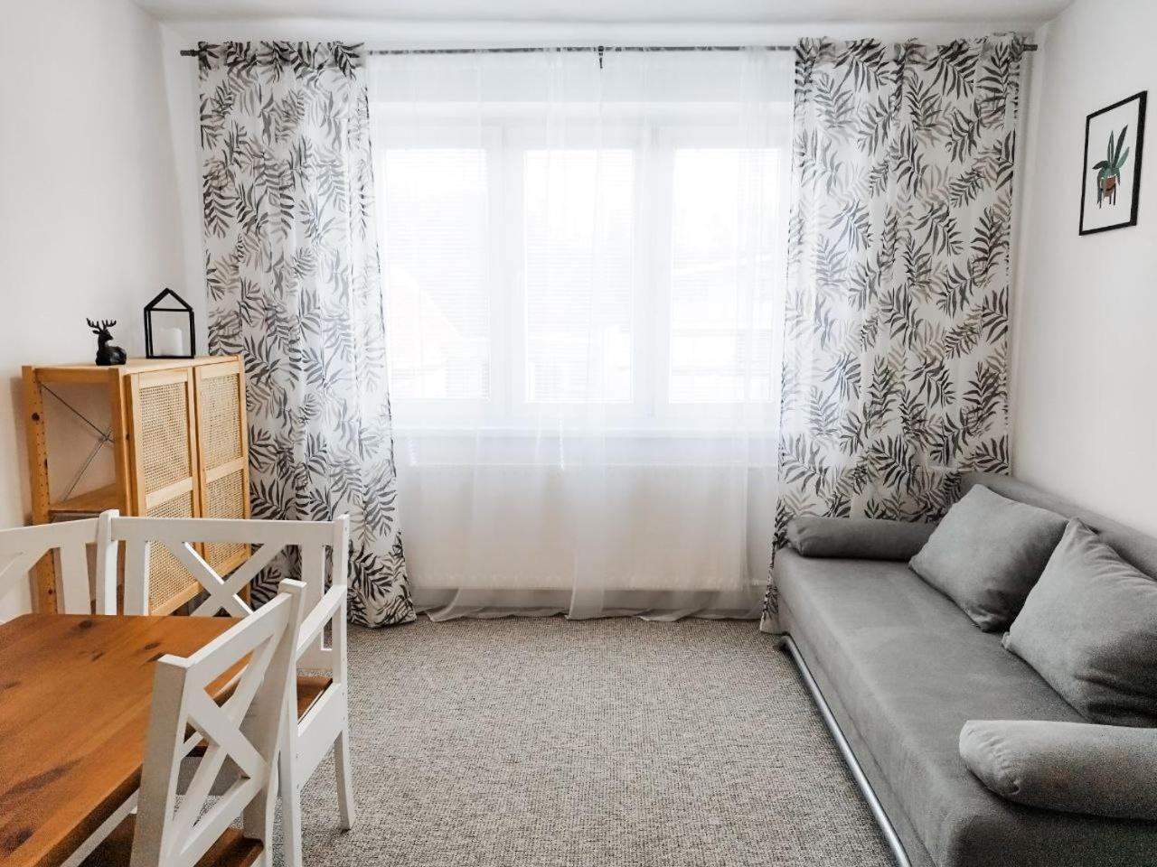 Vivi Apartments Liptowski Mikułasz Zewnętrze zdjęcie