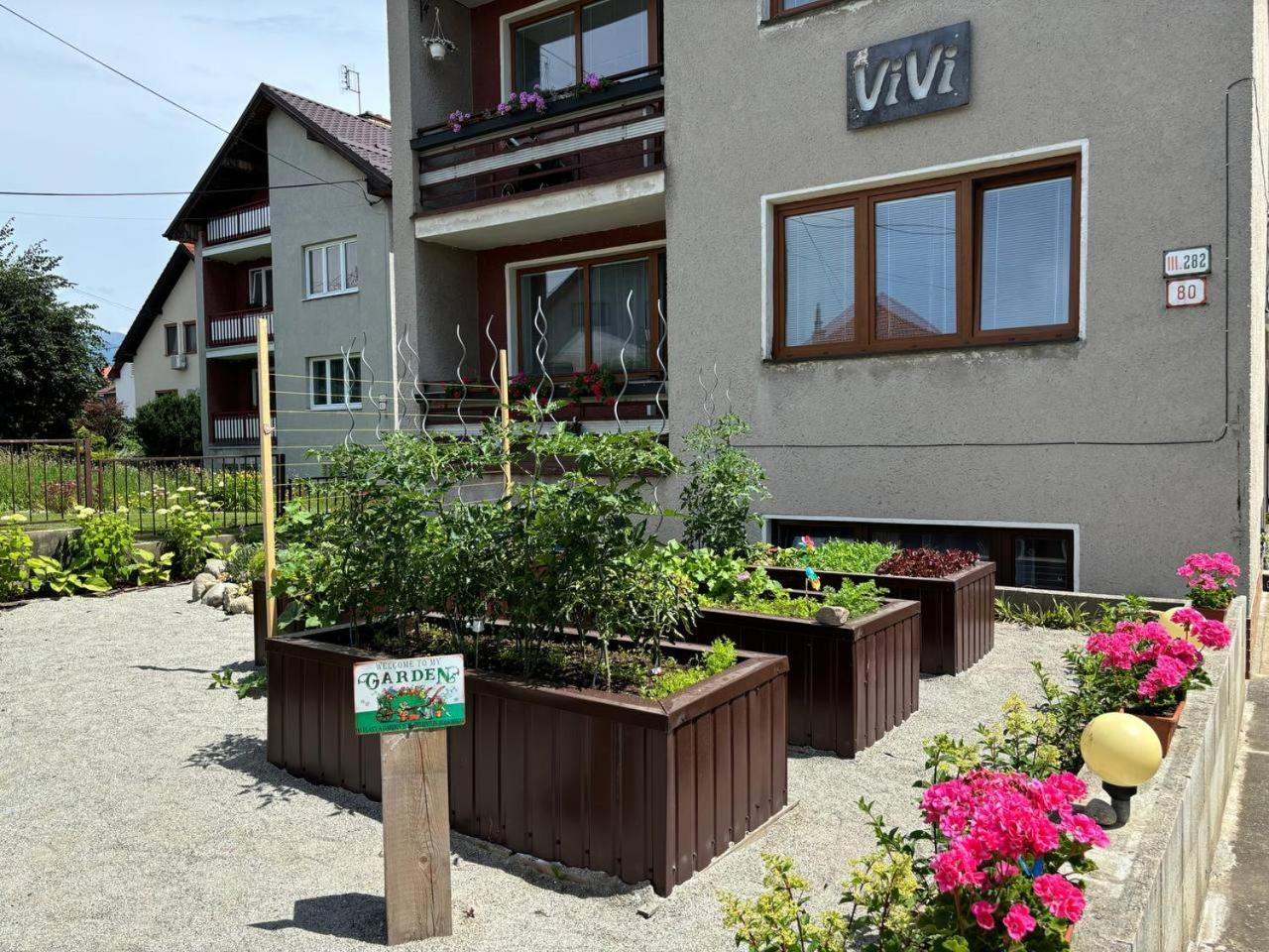 Vivi Apartments Liptowski Mikułasz Zewnętrze zdjęcie